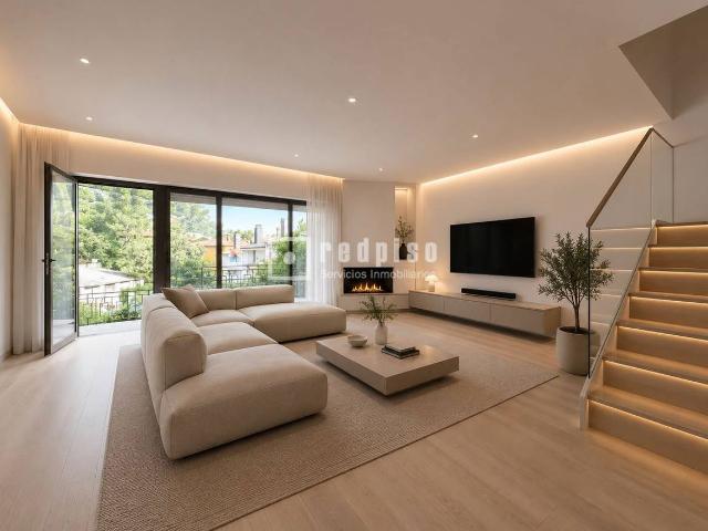Casa chalet en Venta en Colonia