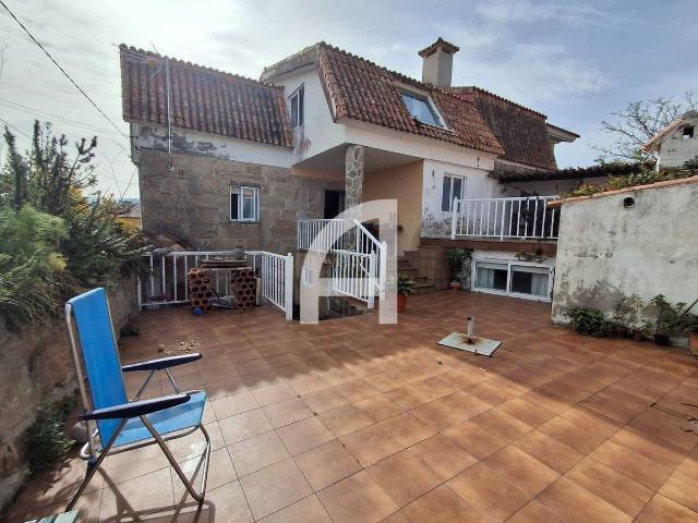Casa chalet en Venta en Coruxo Oia Saiáns