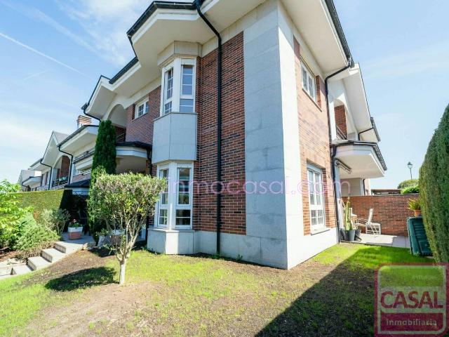 Casa chalet en Venta en Corvera de Asturias