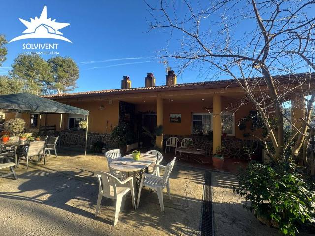 Casa chalet en Venta en Corbera de Llobregat