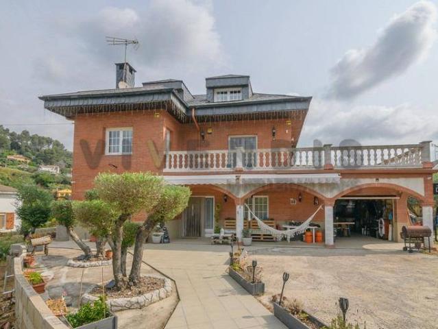 Casa chalet en Venta en Corbera de Llobregat