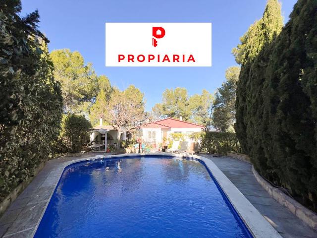 Casa chalet en Venta en Corbera de Llobregat