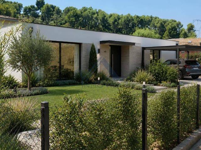 Casa chalet en Venta en Corbera de Llobregat