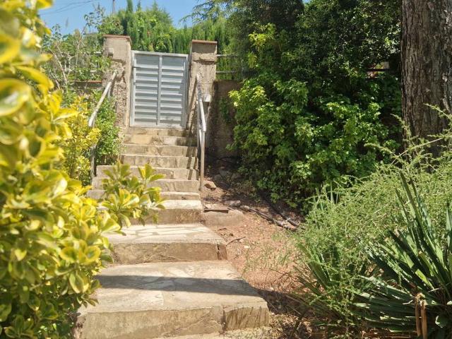 Casa chalet en Venta en Corbera de Llobregat