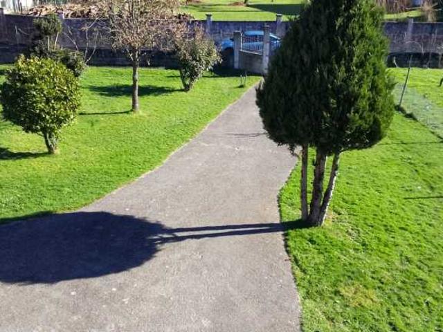 Casa Chalet en Venta en Corgo, O Lugo