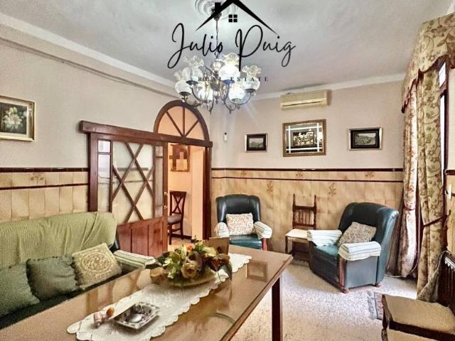 Casa chalet en Venta en Coria del Río