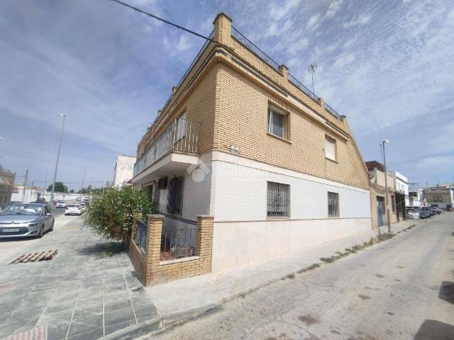 Casa chalet en Venta en Coria del Río