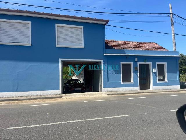 Casa chalet en Venta en Coristanco