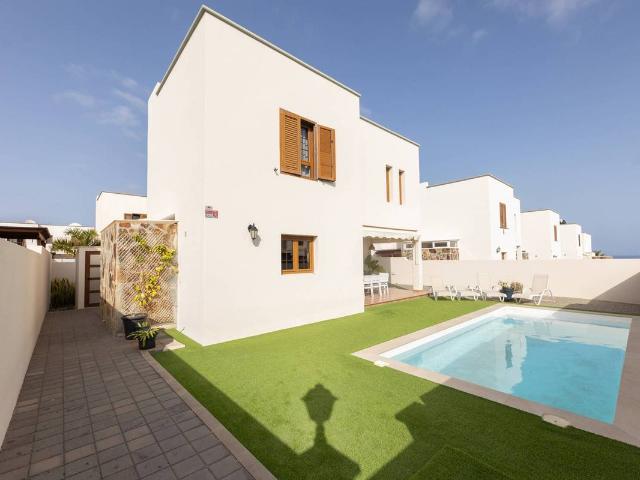 Casa chalet en Venta en Costa Teguise
