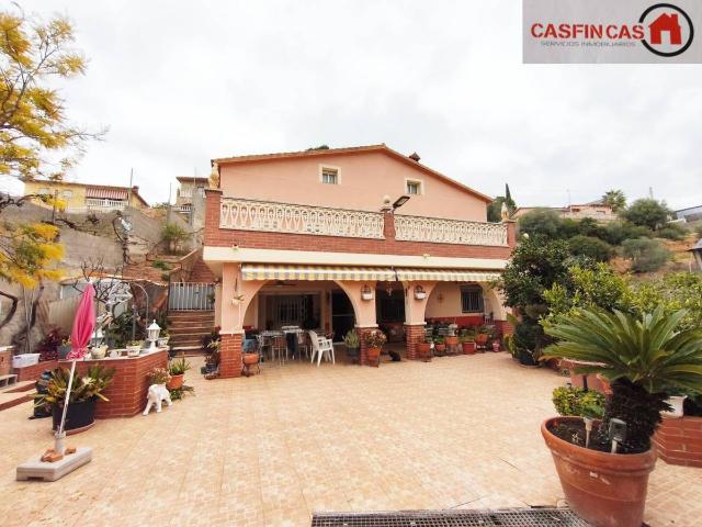 Casa chalet en Venta en Costa Cunit Els Jardins Els Rosers