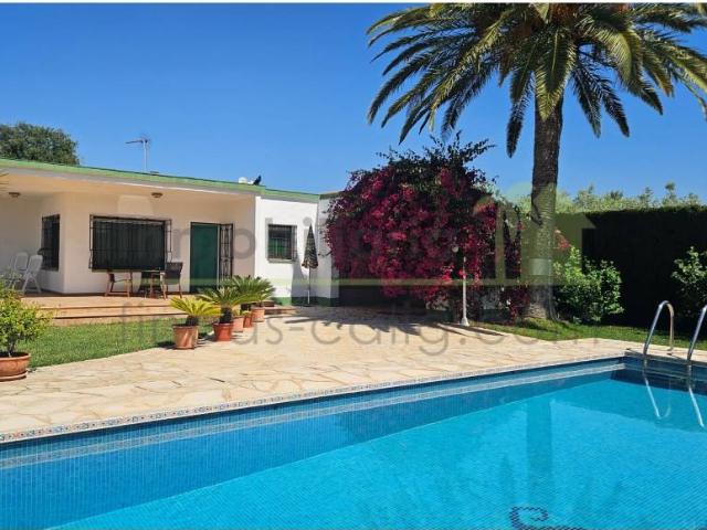 Casa chalet en Venta en Costa Norte