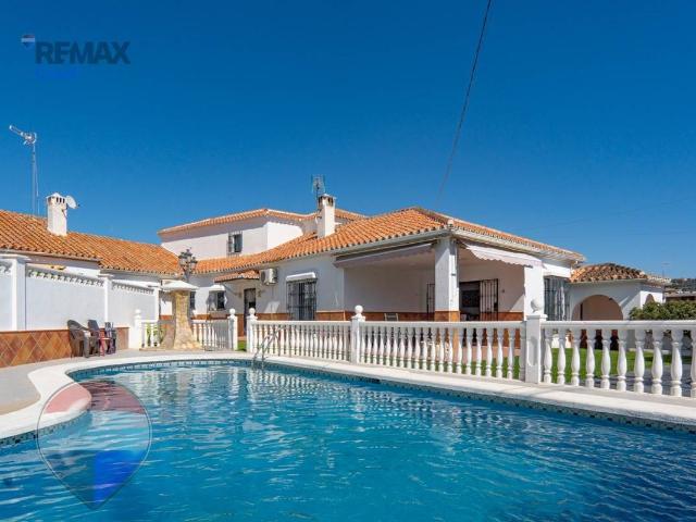 Casa chalet en Venta en Cotomar