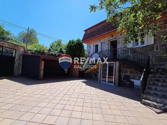 Casa chalet en Venta en Covelo