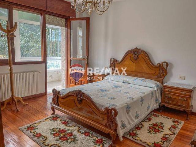 Casa chalet en Venta en Covelo