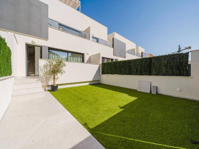 Casa chalet en Venta en Cox