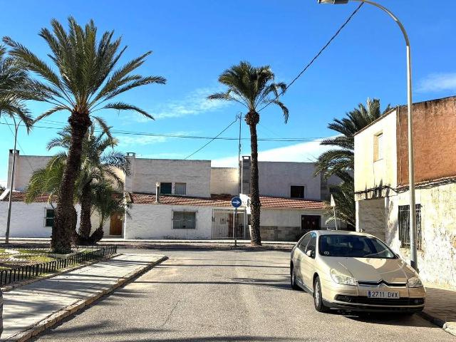 Casa chalet en Venta en Crevillent