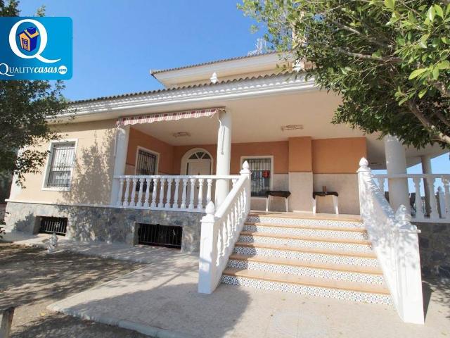 Casa chalet en Venta en Crevillent