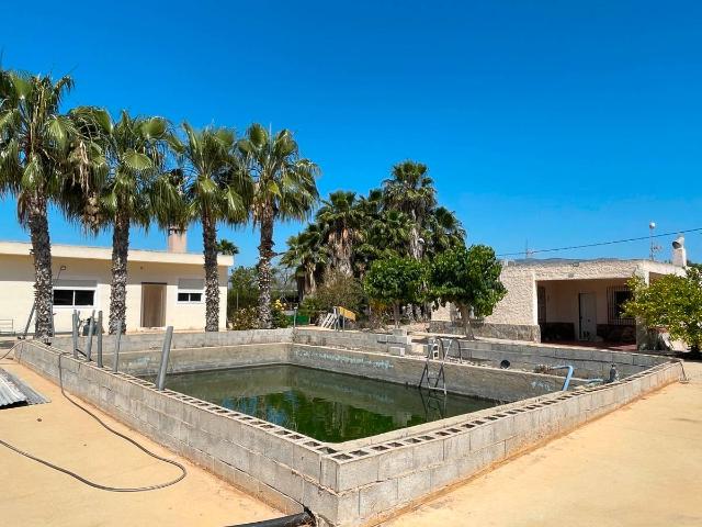 Casa chalet en Venta en Crevillent