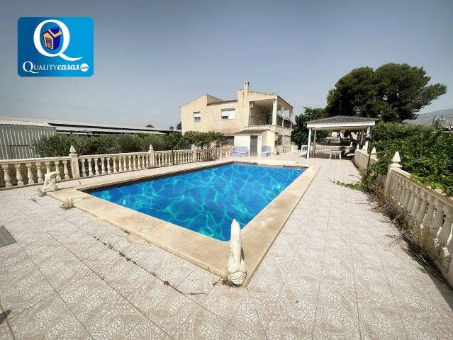 Casa chalet en Venta en Crevillent
