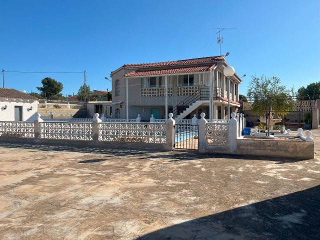 Casa chalet en Venta en Crevillent