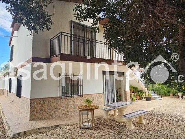 Casa chalet en Venta en Crevillent