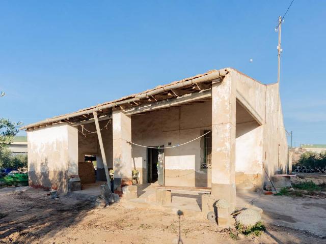 Casa chalet en Venta en Crevillent