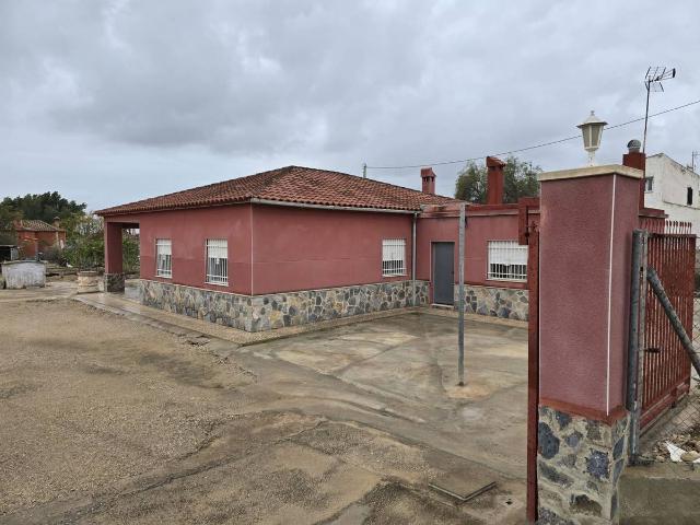 Casa chalet en Venta en Crevillent
