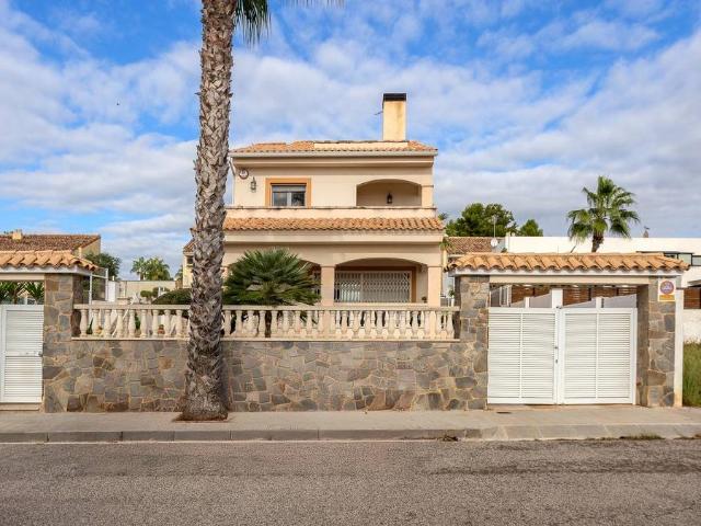 Casa chalet en Venta en Creixell