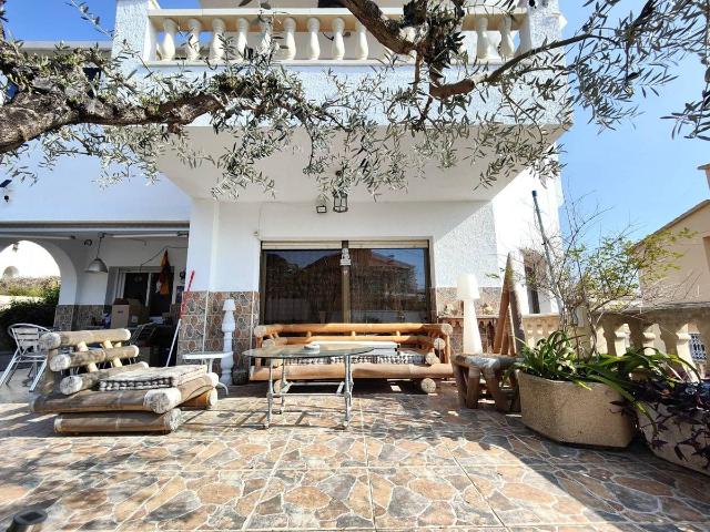 Casa chalet en Venta en Cunit Residencial
