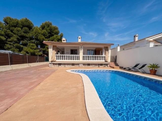 Casa chalet en Venta en Cunit Residencial