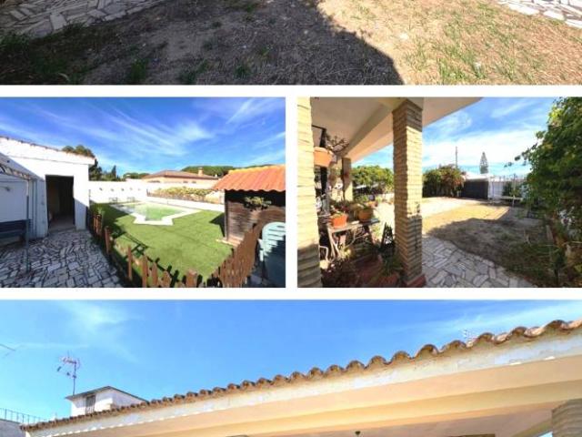 Casa chalet en Venta en Cuatro Pinos El Carmen