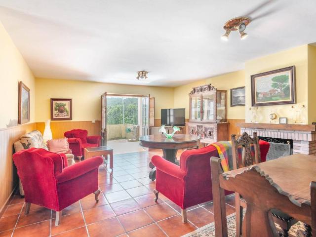 Casa chalet en Venta en Cudillero