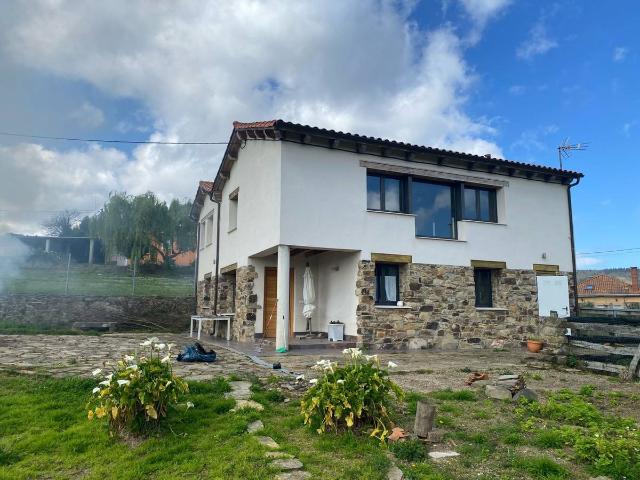 Casa chalet en Venta en Cudillero