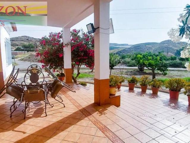 Casa chalet en Venta en Cuevas del Almanzora pueblo