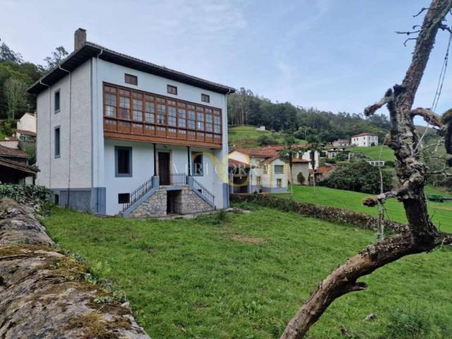Casa chalet en Venta en Cué San Roque Andrín