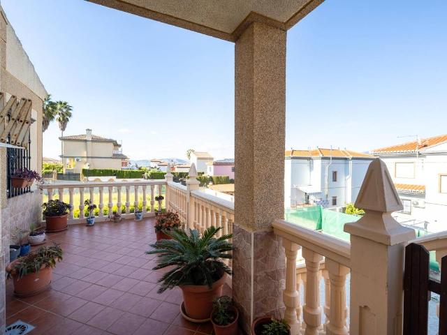 Casa chalet en Venta en Cúllar Vega