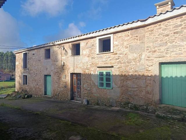 Casa chalet en Venta en Curtis