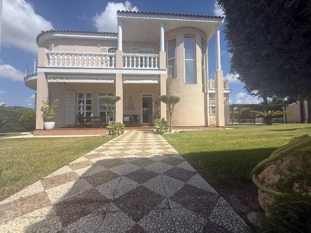 Casa chalet en Venta en Dehesa Monacilla