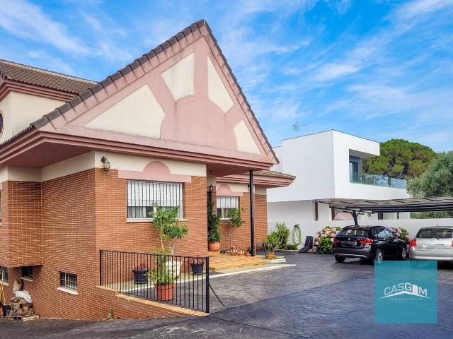 Casa chalet en Venta en Dehesa Monacilla