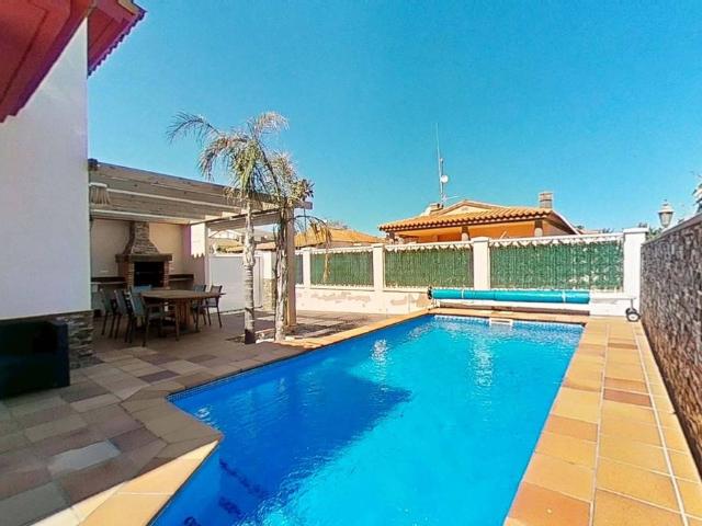 Casa chalet en Venta en Deltebre