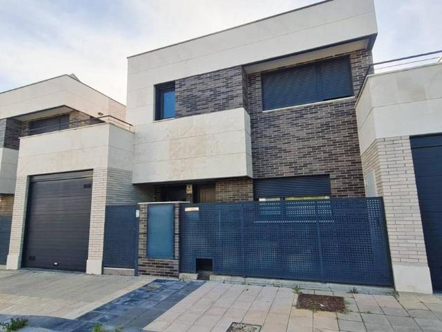 Casa chalet en Venta en Delicias