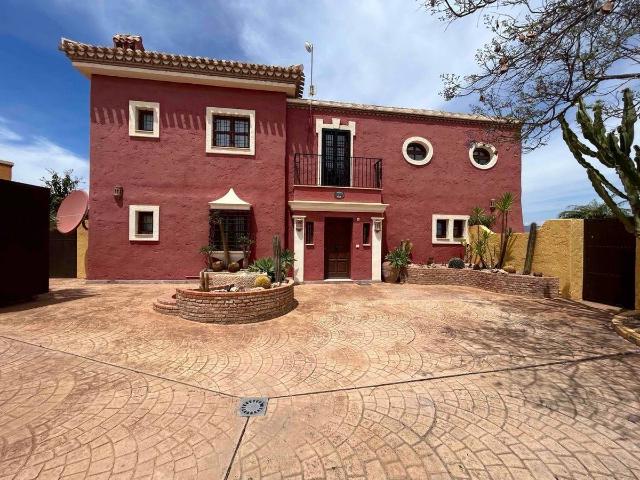 Casa chalet en Venta en Desert Spring Golf