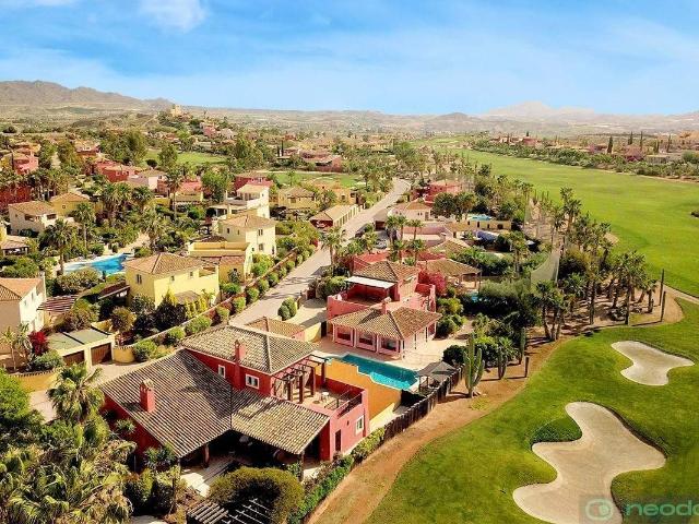 Casa chalet en Venta en Desert Spring Golf