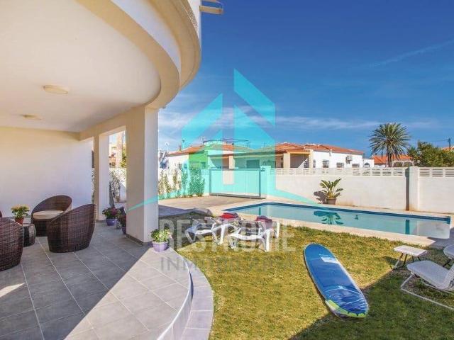 Casa chalet en Venta en Devessa Monte Pego