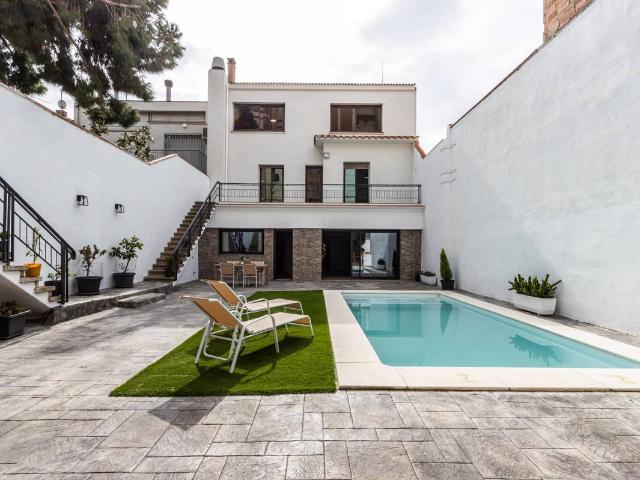 Casa chalet en Venta en Eixample