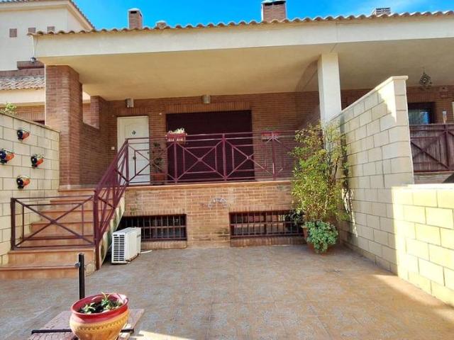 Casa chalet en Venta en El Tossal Bello Horizonte