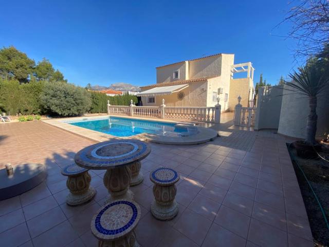 Casa chalet en Venta en El Tossal Bello Horizonte