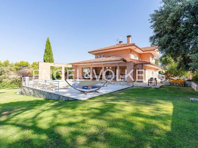 Casa chalet en Venta en El Bosque