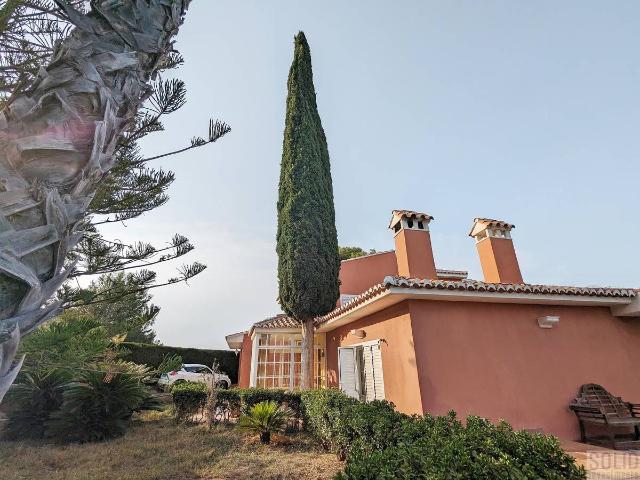 Casa chalet en Venta en El Bosque