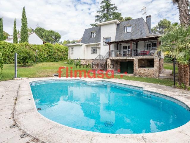 Casa chalet en Venta en El Bosque